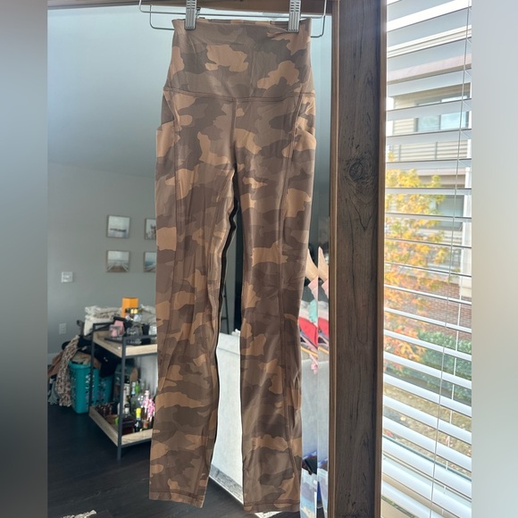 Lululemon Align High-Rise Pant with Pockets 25" - Picture 6 of 7